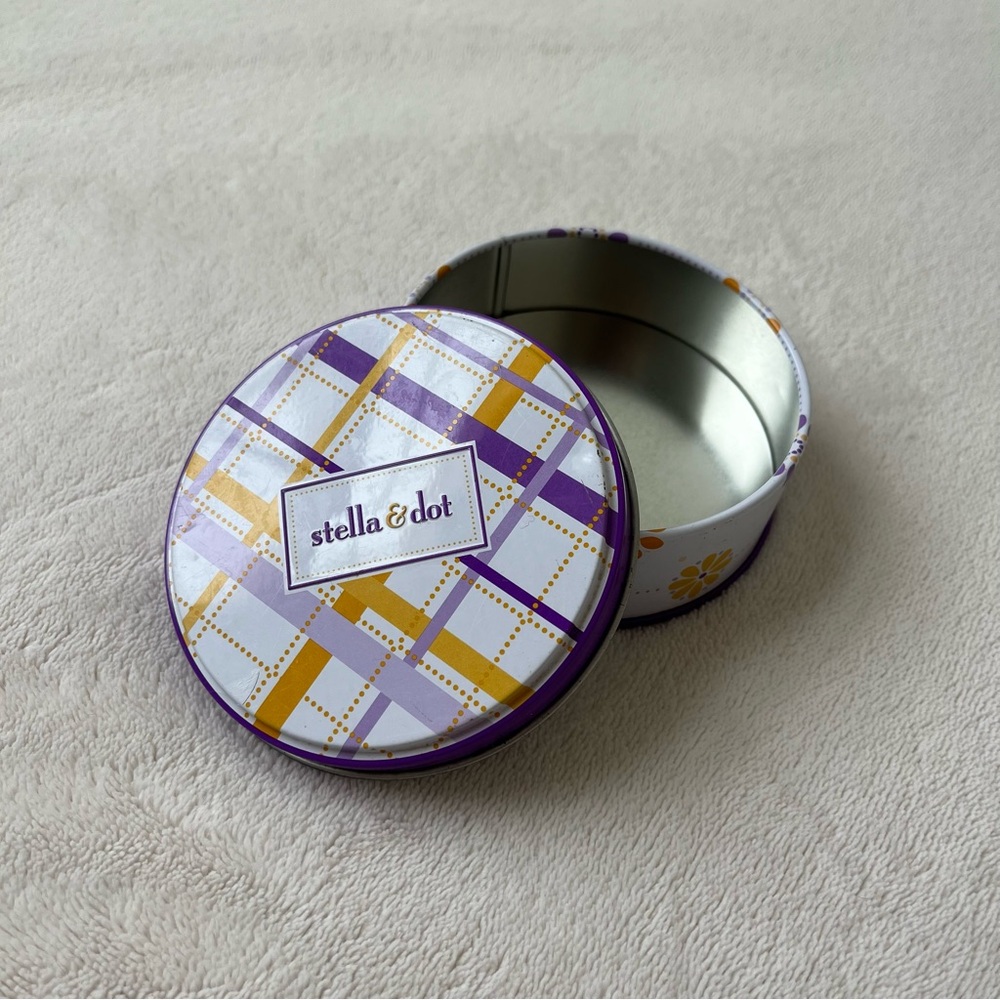 Stella and Dot Jewelry Tin Organizer